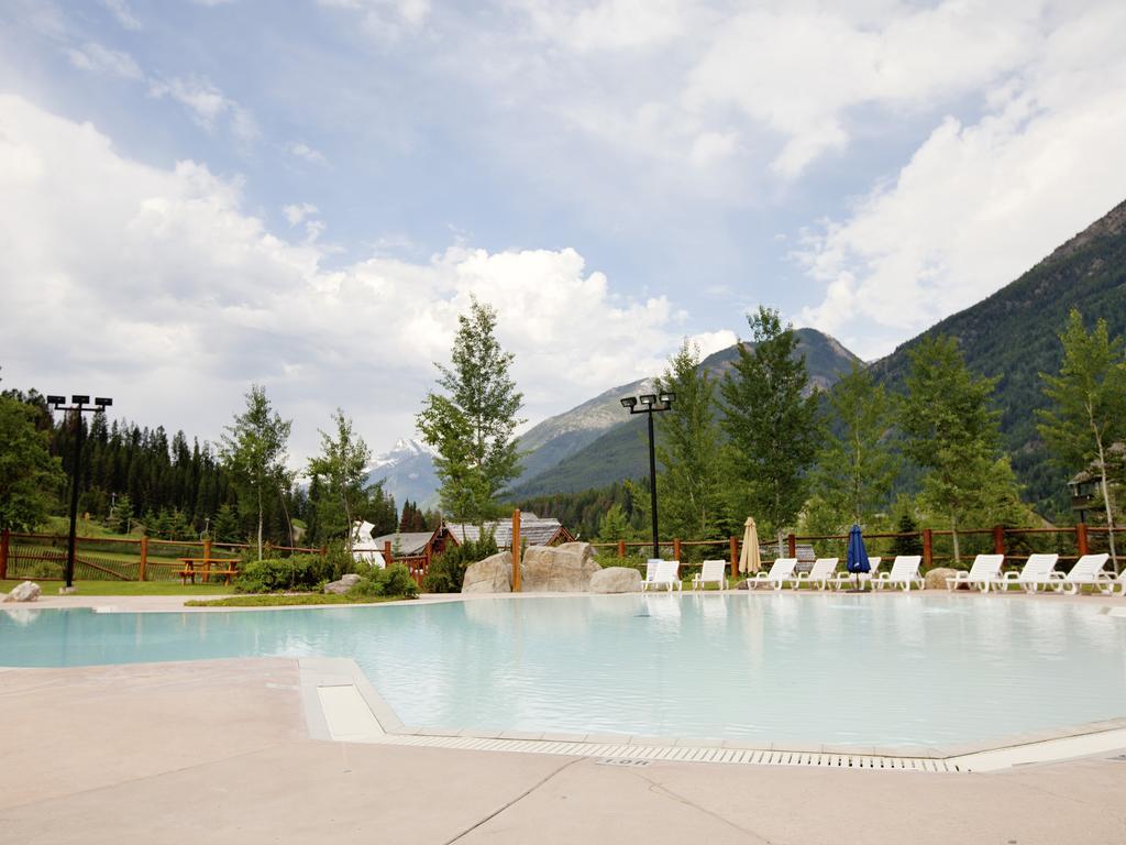Panorama Mountain Resort - Toby Creek / Horsethief Condos Exteriér fotografie